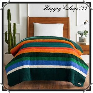 Pendleton Luxurious Sherpa Fleece Twin Blanket